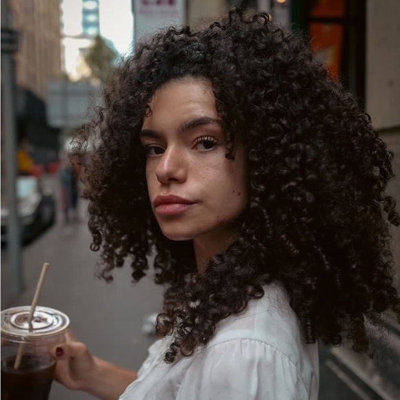 Meet your Posher, Lizzie - Picture 1 of 1